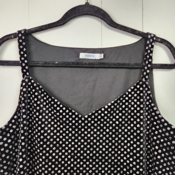Ricki's Black Velour Silver Polka Dot Sleeveless Stretch Top Dressy Fancy Sexy - Picture 4 of 10